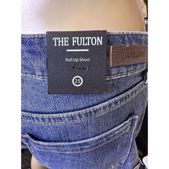 BLANKNYC Women's The Fulton Roll Up Distressed Denim Blue Shorts Size‎ 31 NWT - Picture 4 of 12